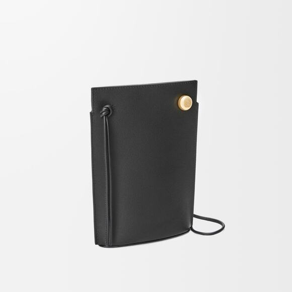 Loewe Pebble Dice Pocket Black Calfskin Leather Shoulder Bag - Picture 2 of 14